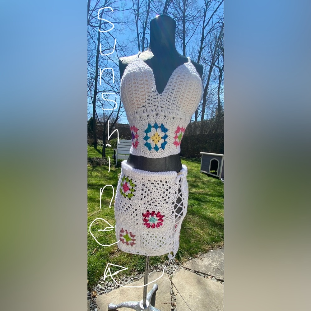 SOLD crocheted summer dress set sunshine colours one size fits all, adjustable